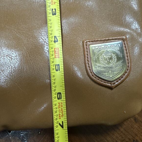 M International Vintage Brown Leather Shoulder Bag - Picture 4 of 7